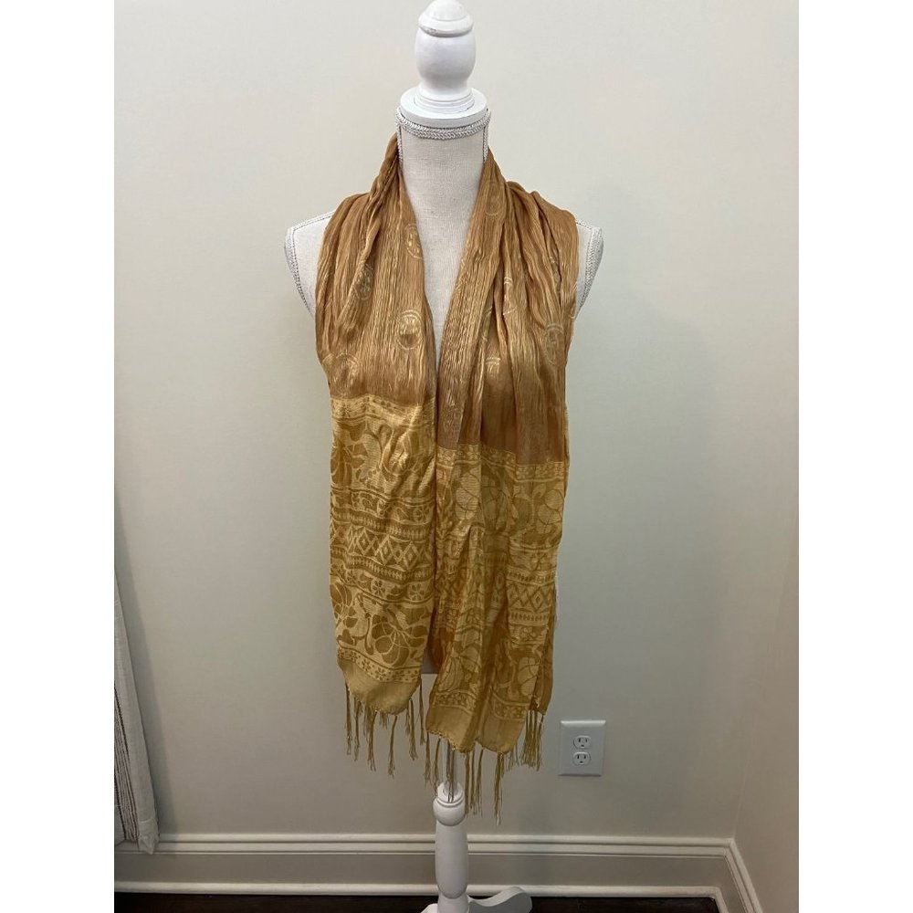 Gold Weave Design Scarf